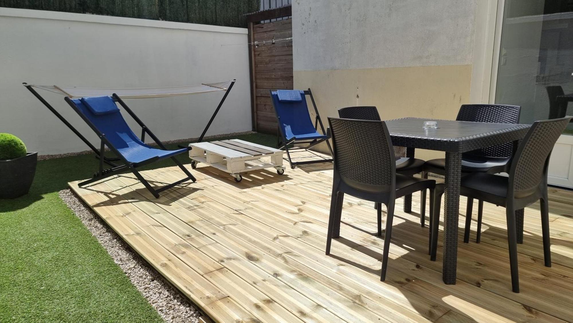 Le P'Tit Atelier, Terrasse Privative Apartment โลริอ็อง ภายนอก รูปภาพ